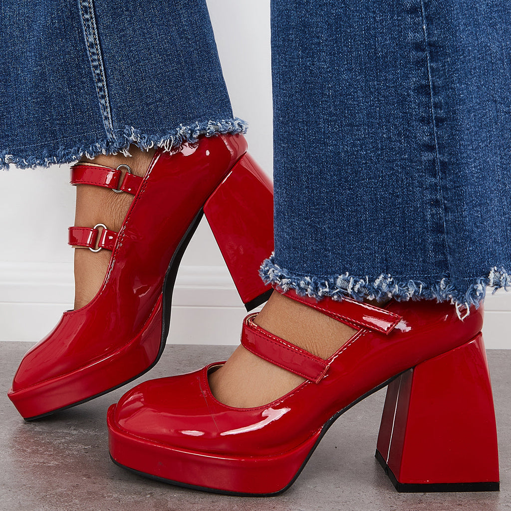 Classic Orthopedic Pumps with Timeless Style