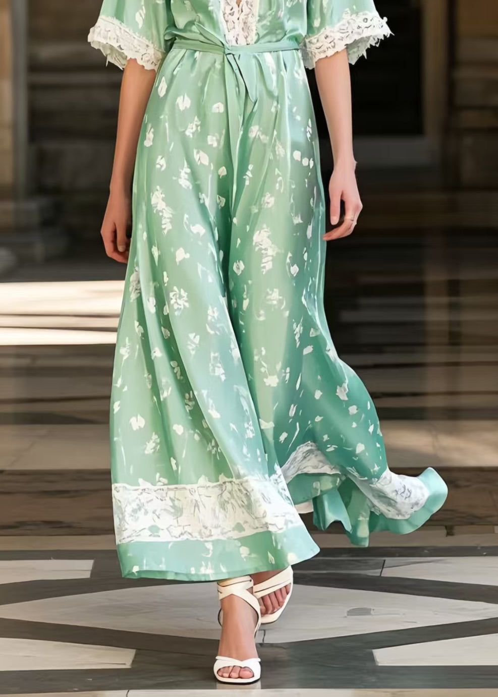 Beautifully Crafted Dress in a Classic Style