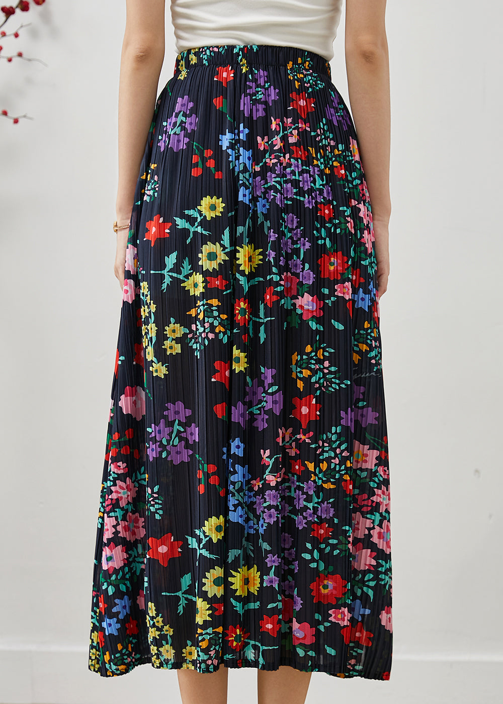Classic Vintage Garment with a Flattering Fit