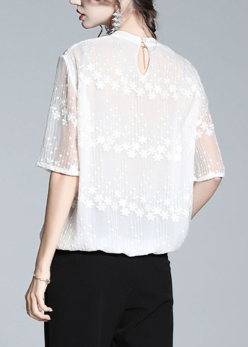 Gracefully Styled Shirt for Any Occasion