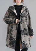 Beautifully Finished Coat in a Timeless Design