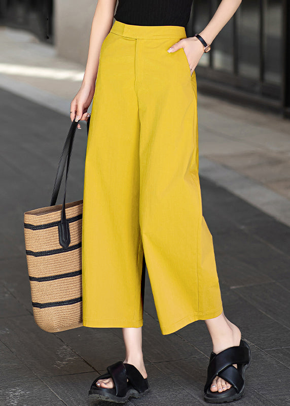 Sophisticated Pants with a Clean Classic Look