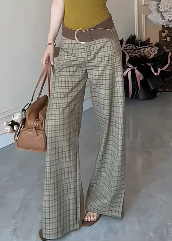 Beautifully Finished Pants in a Timeless Design