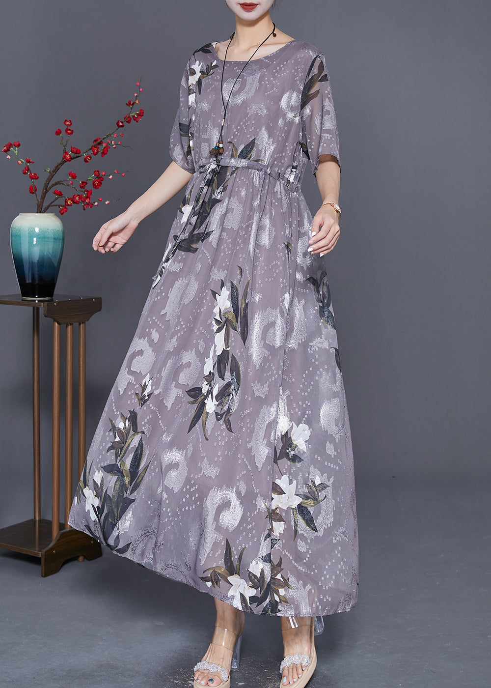 Sophisticated Dress with a Clean Classic Look
