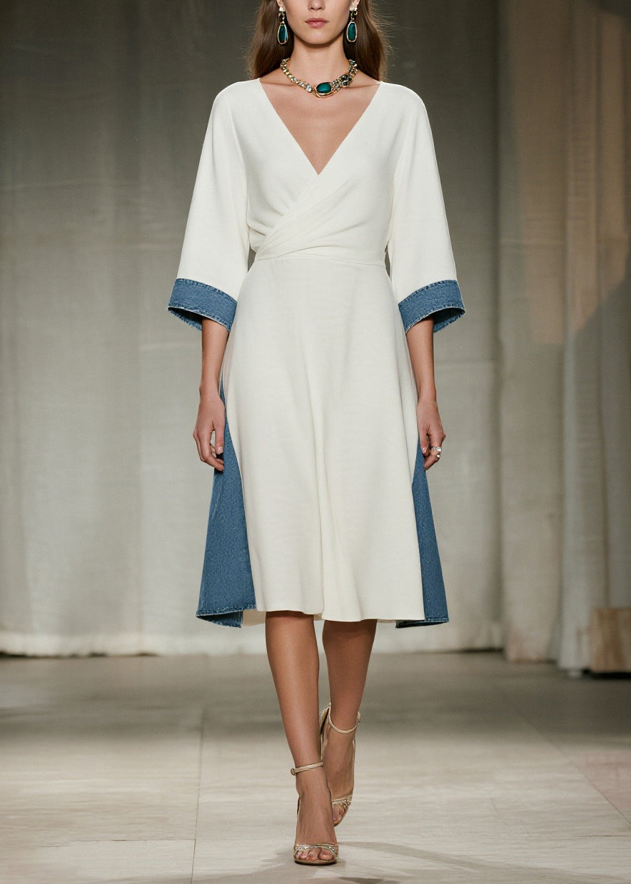 Classic Vintage Dress with a Flattering Fit