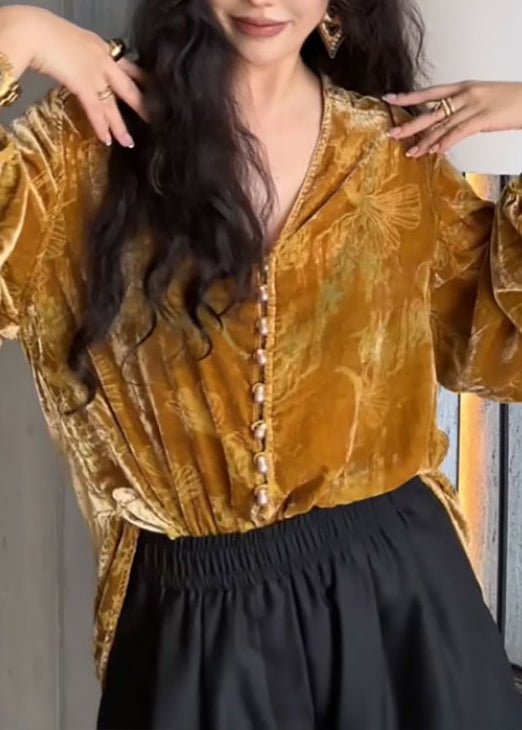 Beautifully Finished Top in a Timeless Design