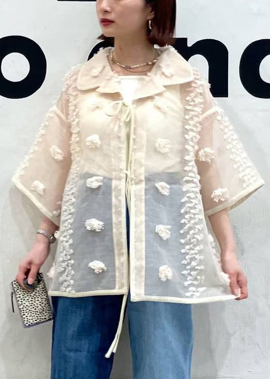 Well Tailored Shirt with a Graceful Silhouette