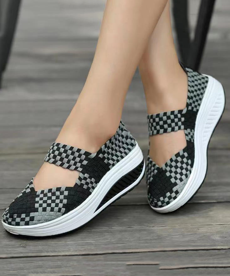 Graceful Orthopedic Heels for Modern Look