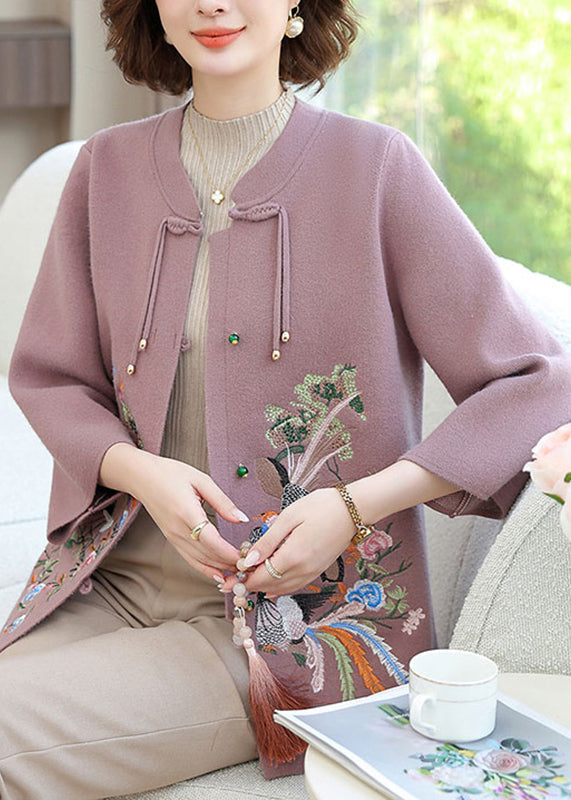 Beautifully Crafted Cardigan in a Classic Style