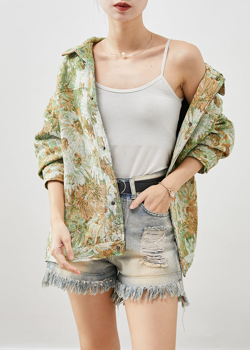 Elegantly Styled Coat for Everyday Wear