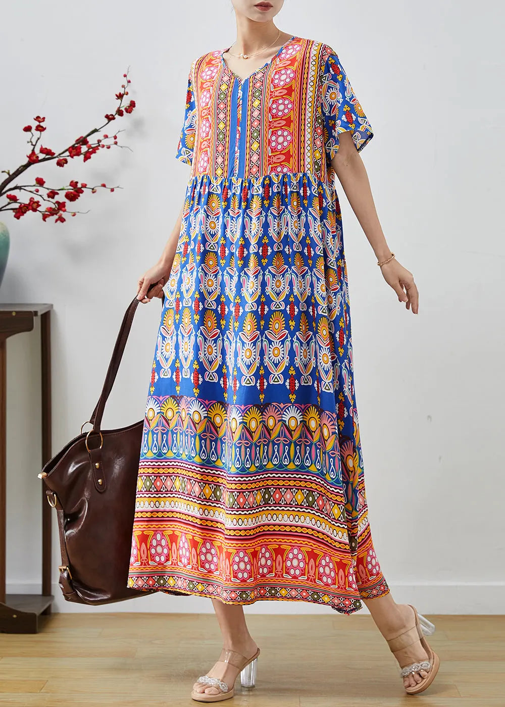 Classic Vintage Dress with a Flattering Fit