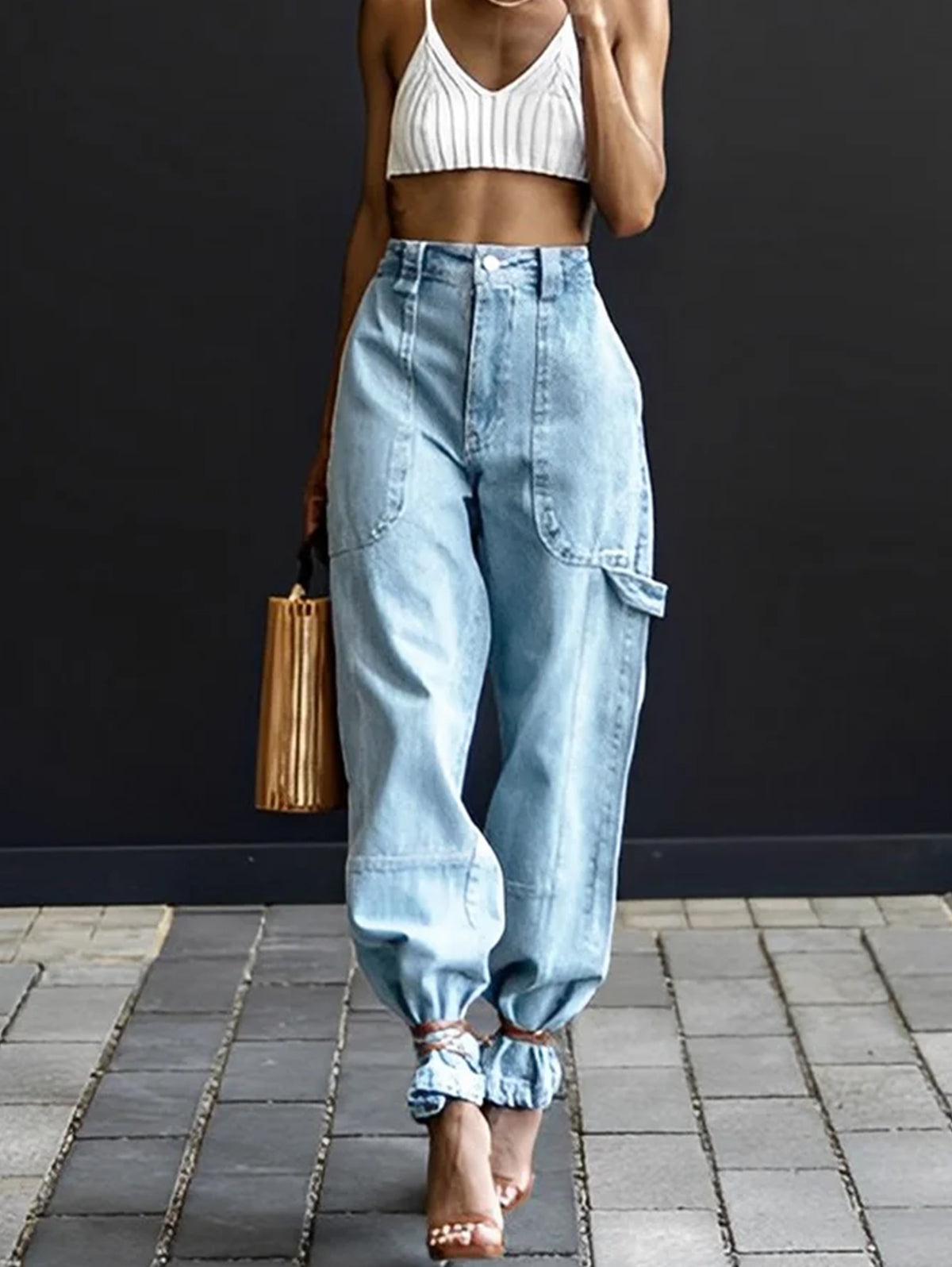 Beautifully Crafted Pants in a Classic Style