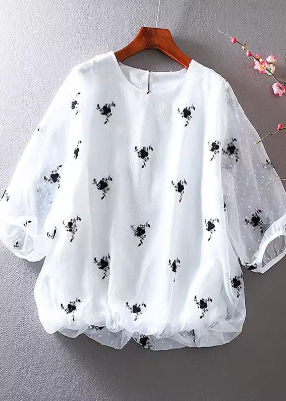 Gracefully Styled Blouse for Any Occasion