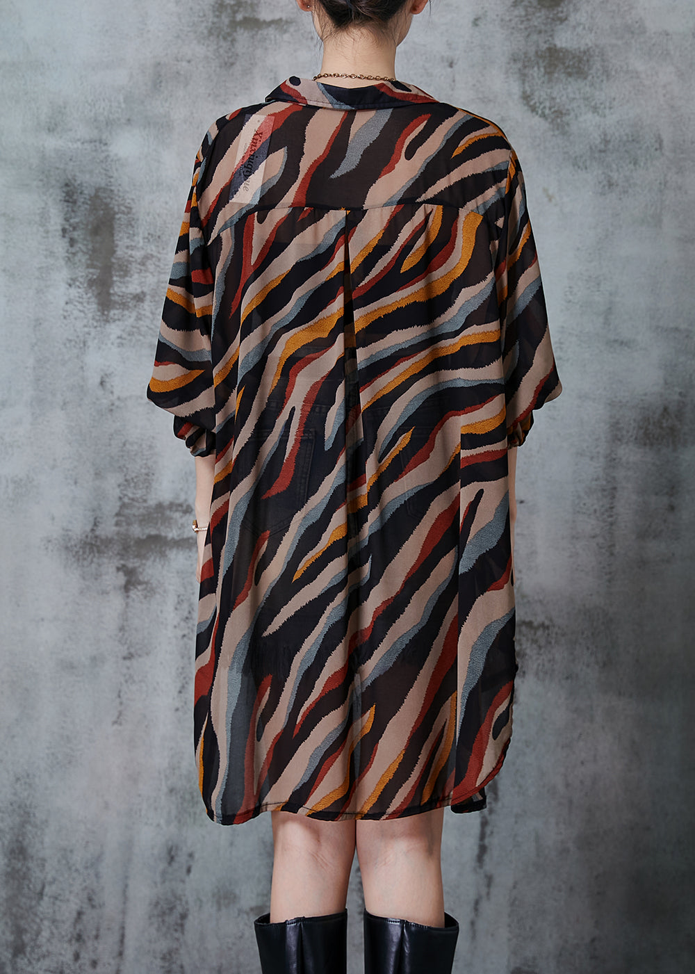 Effortlessly Elegant Shirt with a Timeless Design