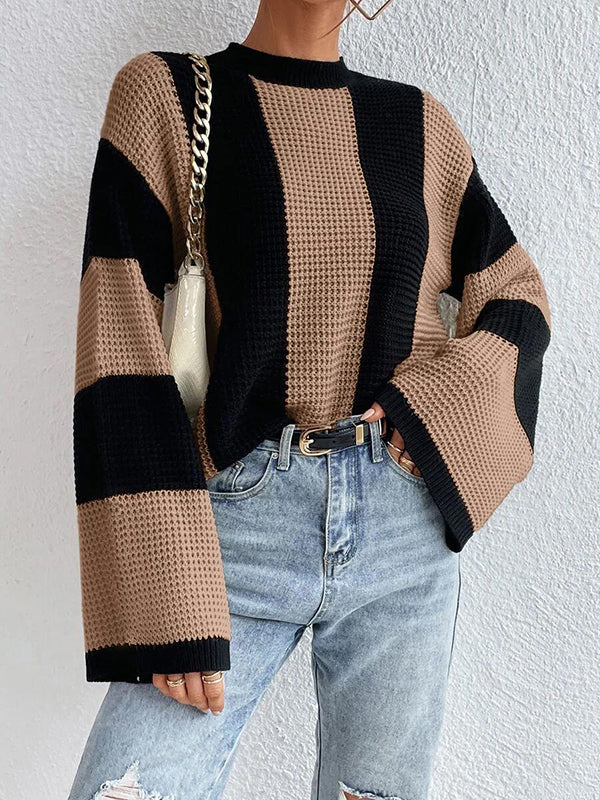 Effortlessly Elegant Sweater with a Timeless Design