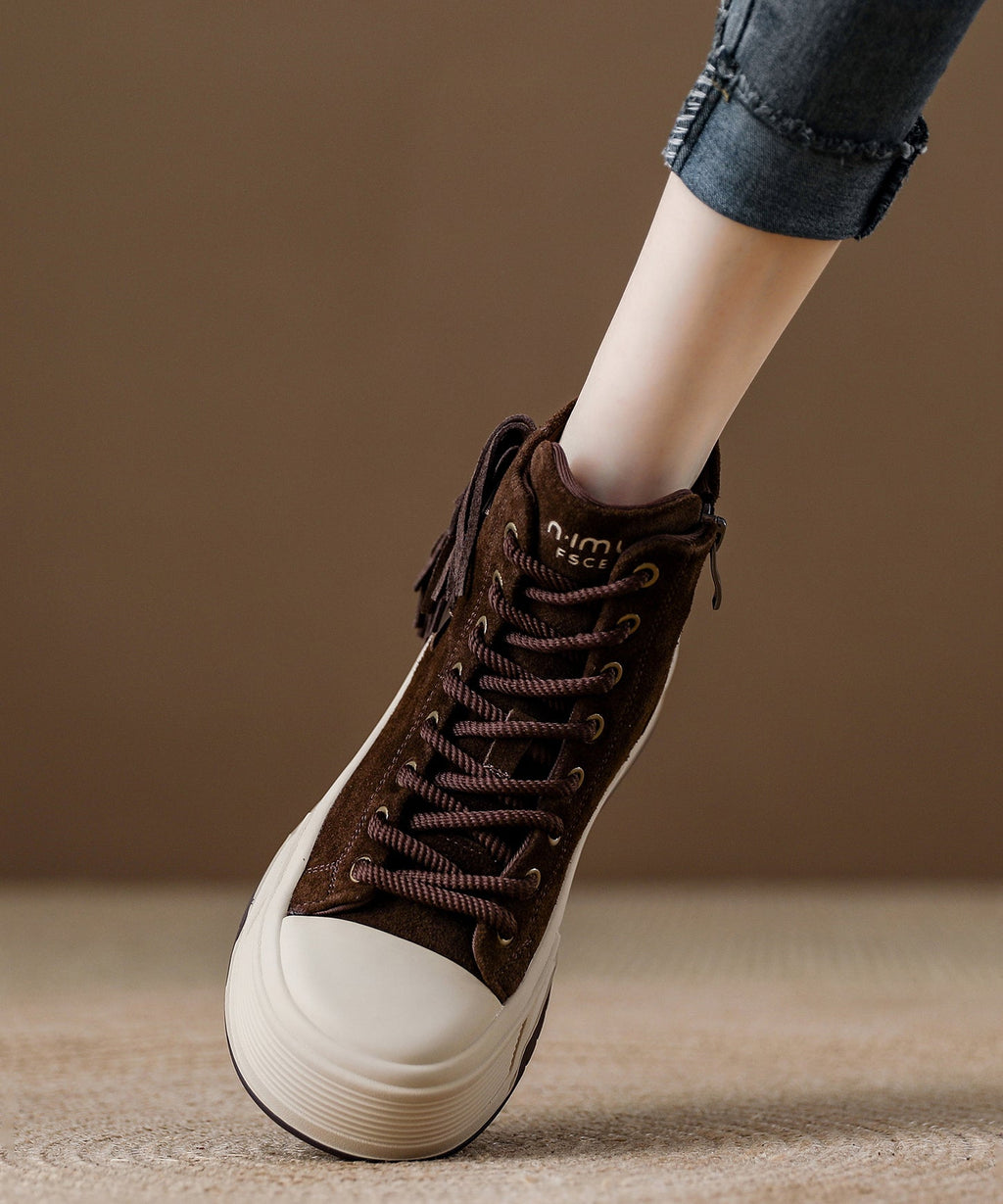 Graceful Orthopedic Boots for Modern Look