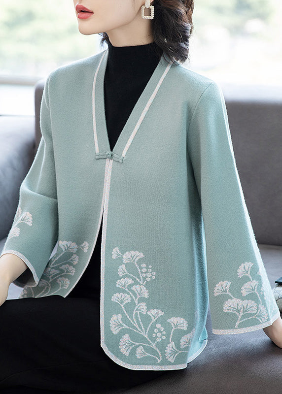Sophisticated Coat with a Clean Classic Look