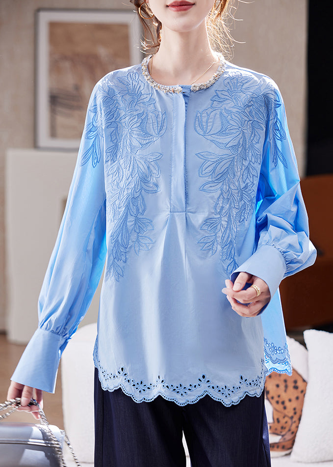 Beautifully Finished Top in a Timeless Design