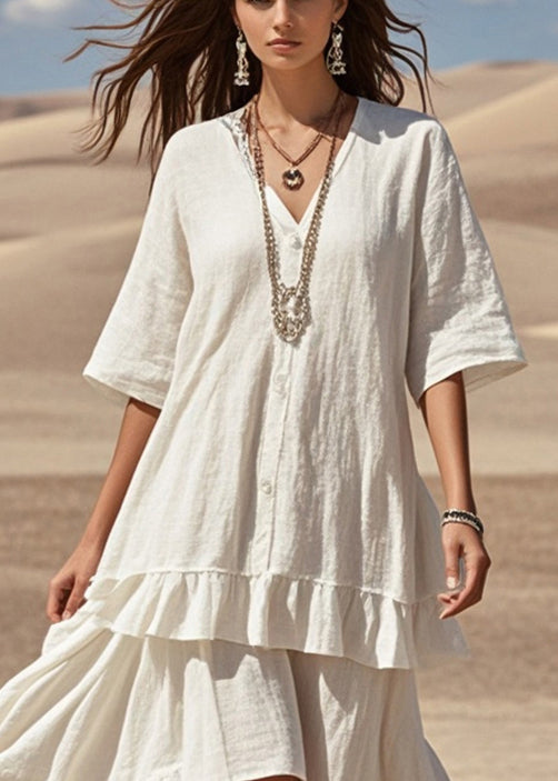 Effortlessly Elegant Dress with a Timeless Design