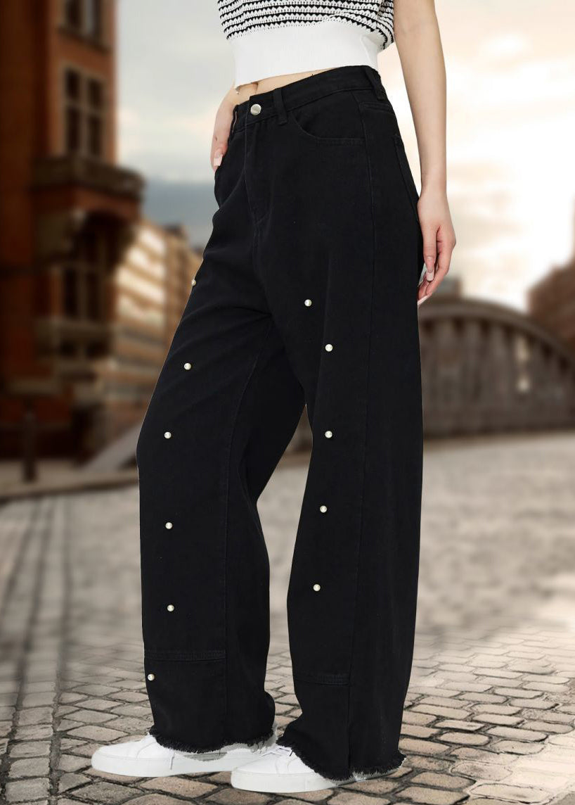 Elegantly Styled Pants for Everyday Wear