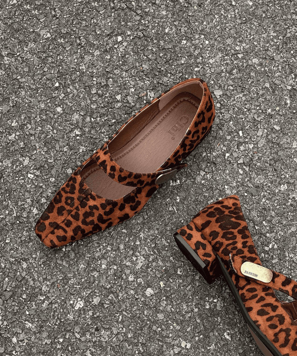 Vintage Inspired Orthopedic Shoes