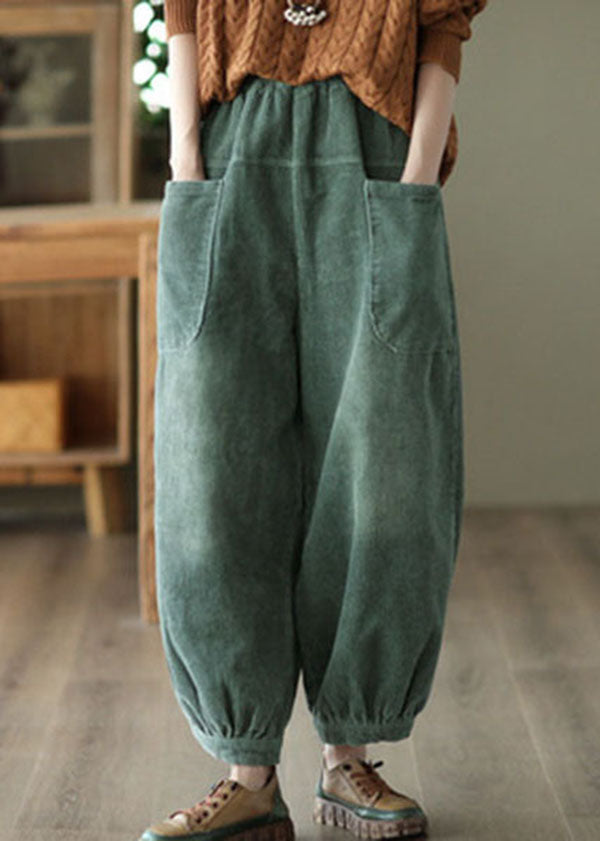 Beautifully Finished Pants in a Timeless Design