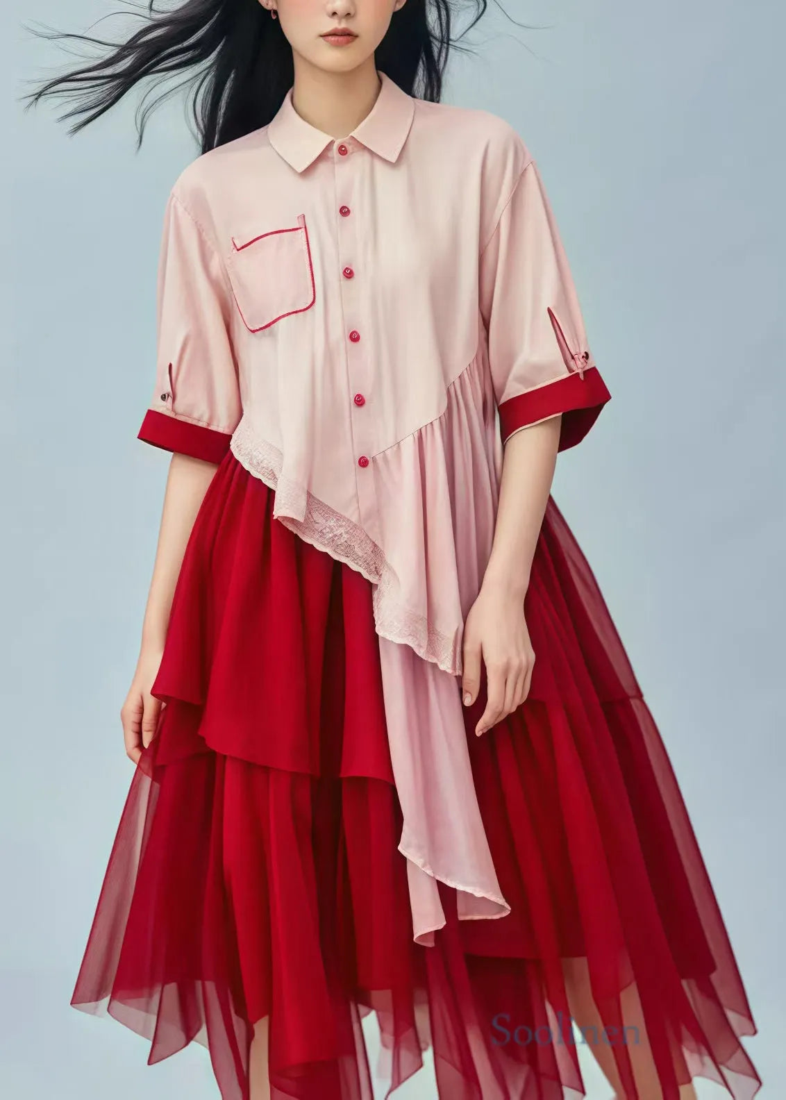 Beautifully Finished Dress in a Timeless Design