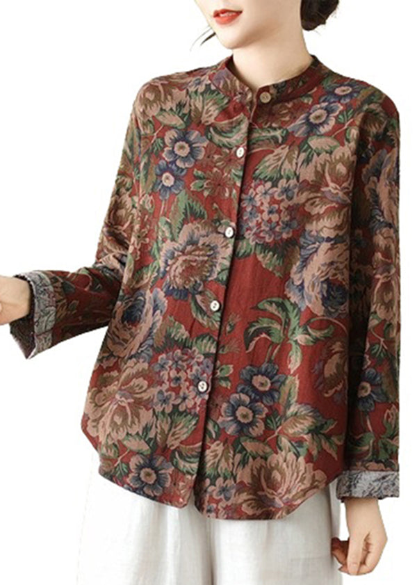Well Tailored Coat with a Graceful Silhouette