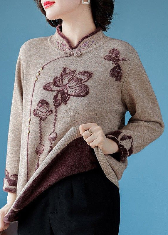 Gracefully Styled Sweater for Any Occasion