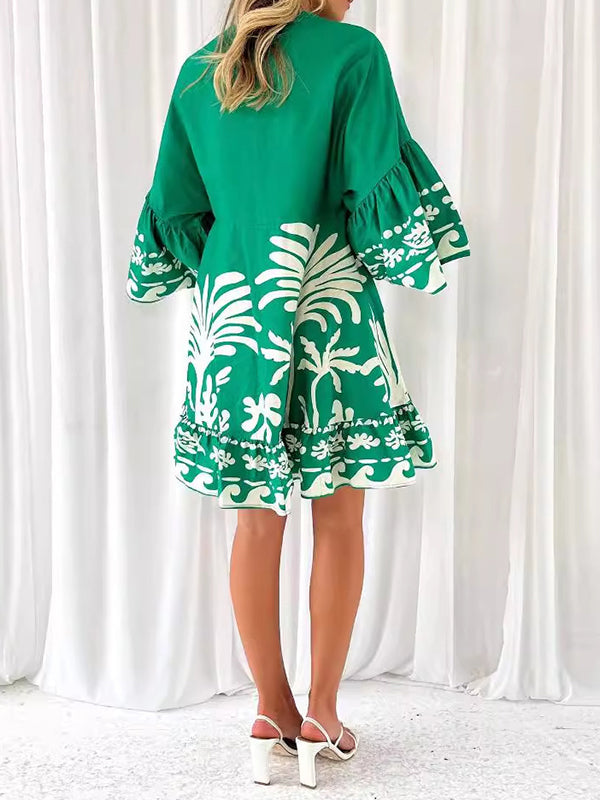Effortlessly Elegant Dress with a Timeless Design