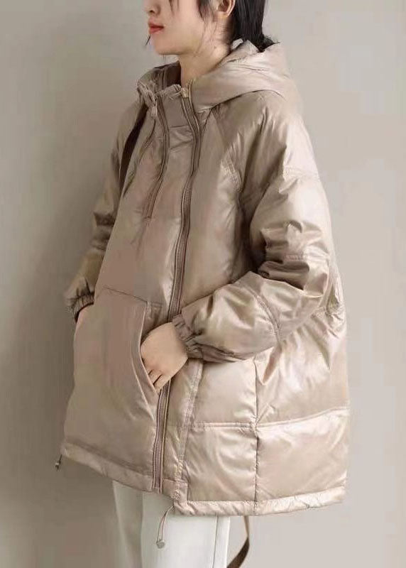 Well Tailored Coat with a Graceful Silhouette
