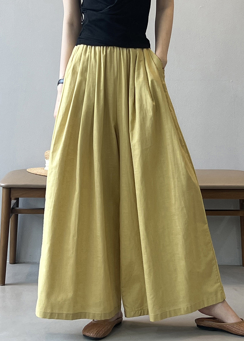 Classic Vintage Pants with a Flattering Fit