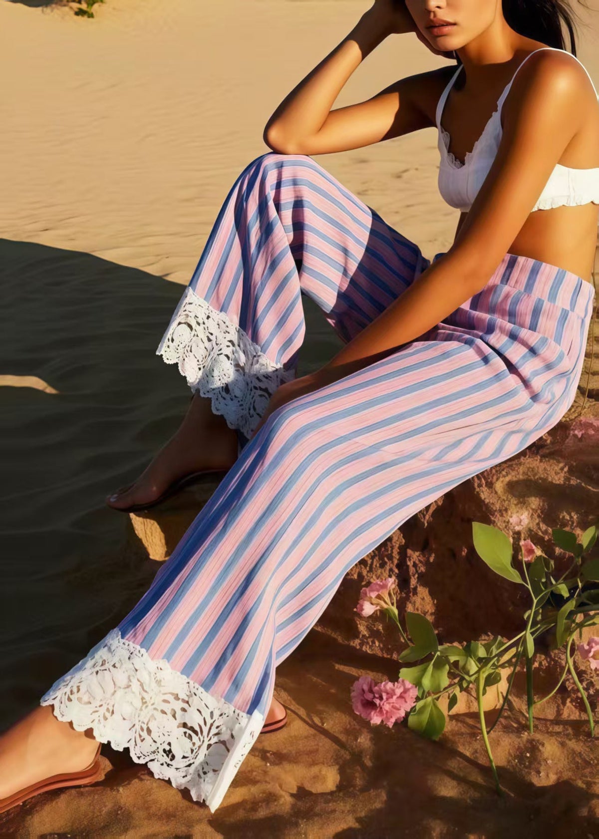 Effortlessly Elegant Pants with a Timeless Design