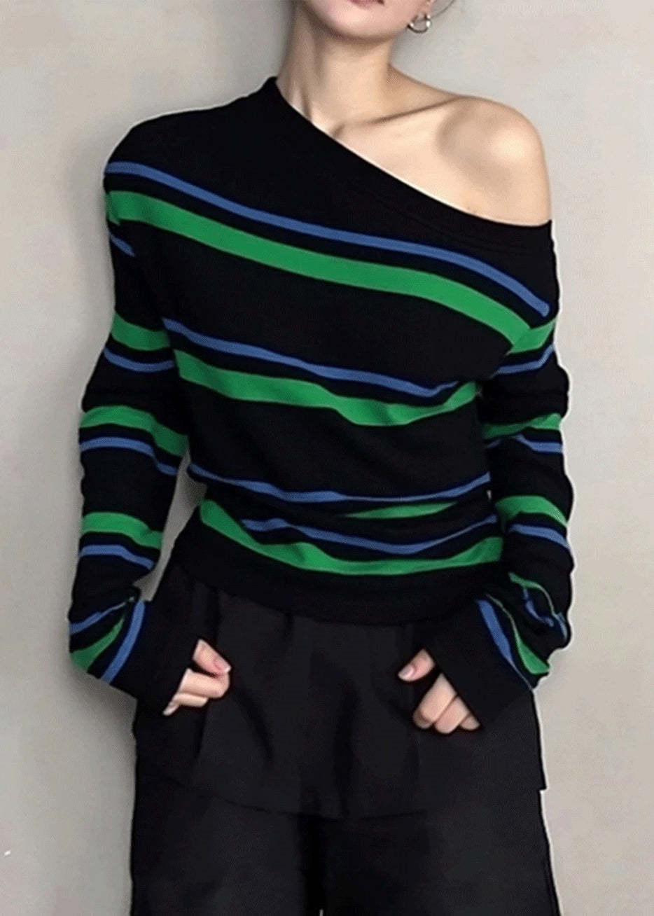 Gracefully Styled Sweater for Any Occasion