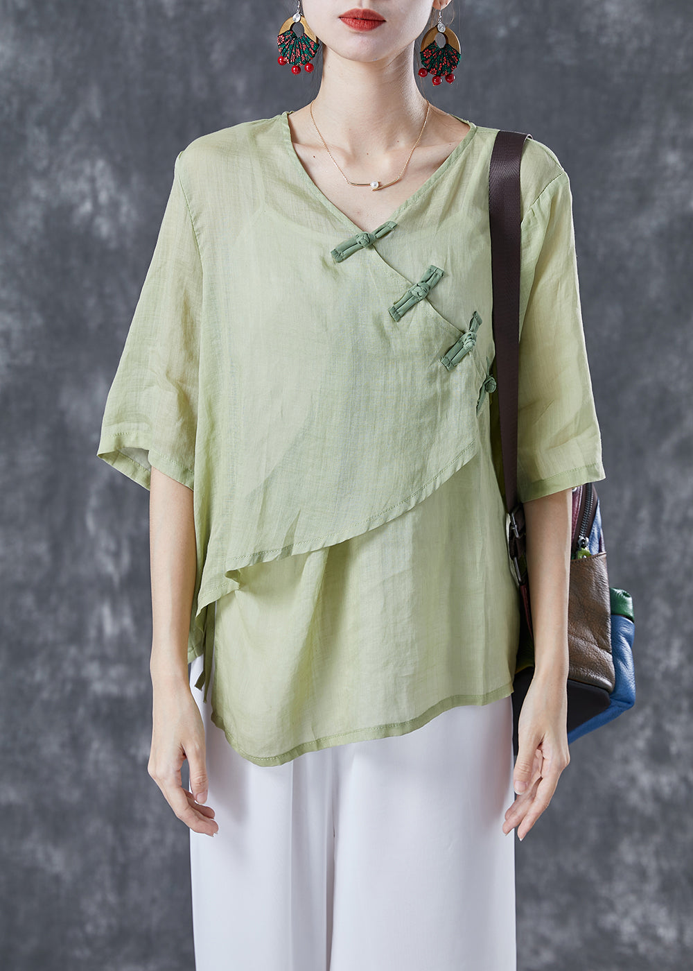 Beautifully Finished Shirt in a Timeless Design