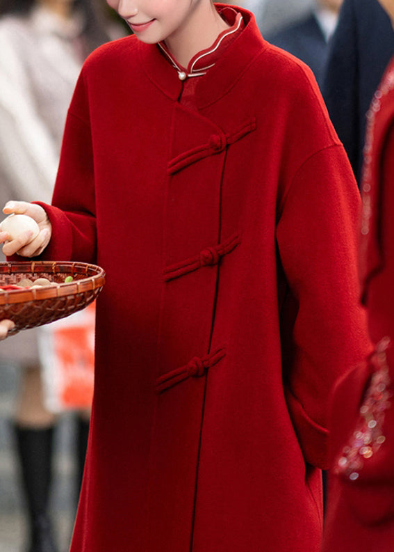 Classic Vintage & Enduringly Stylish Coat