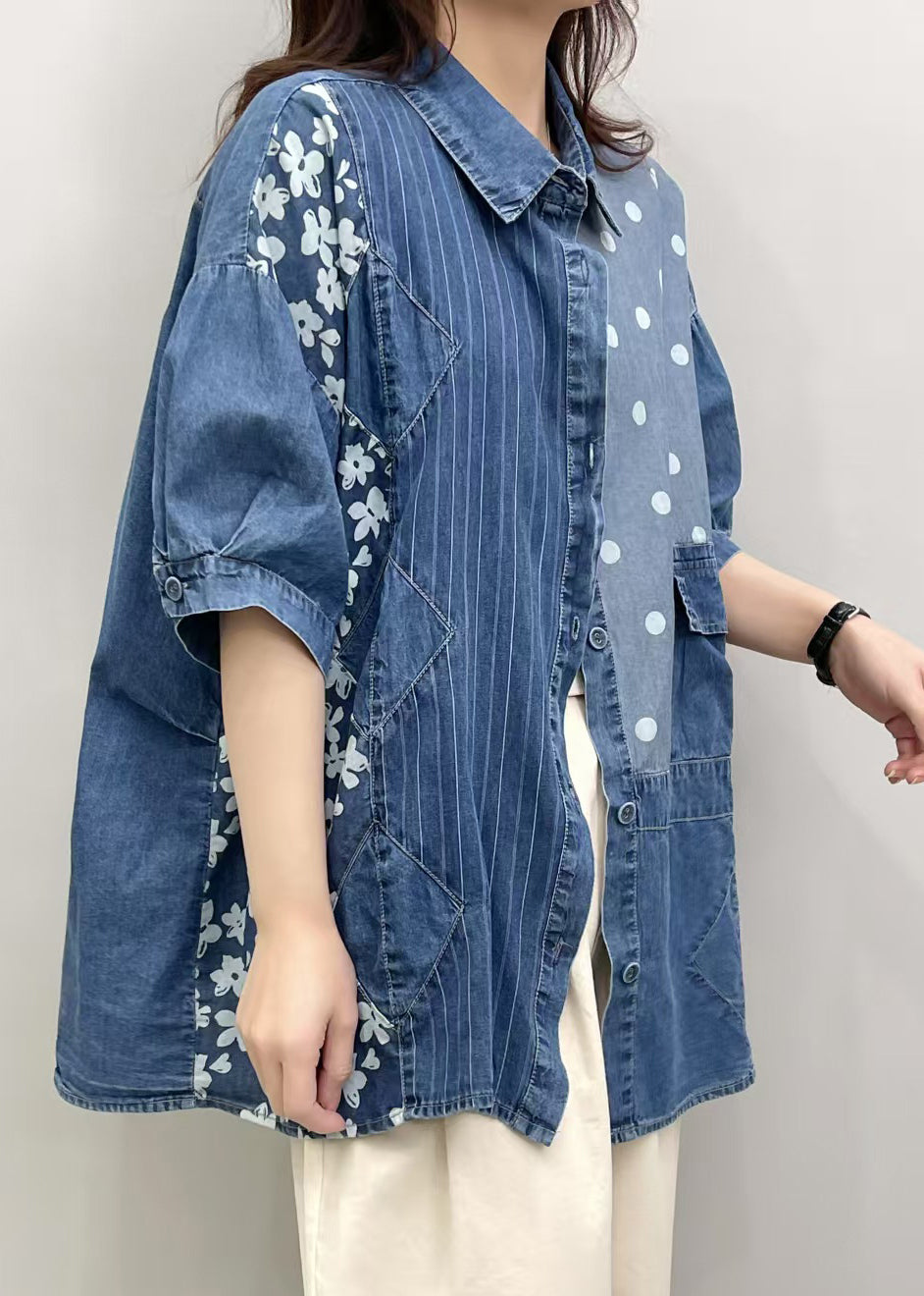 Effortlessly Elegant Blouse with a Timeless Design