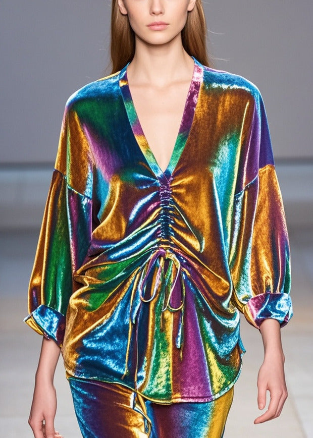 Effortlessly Elegant Top with a Timeless Design