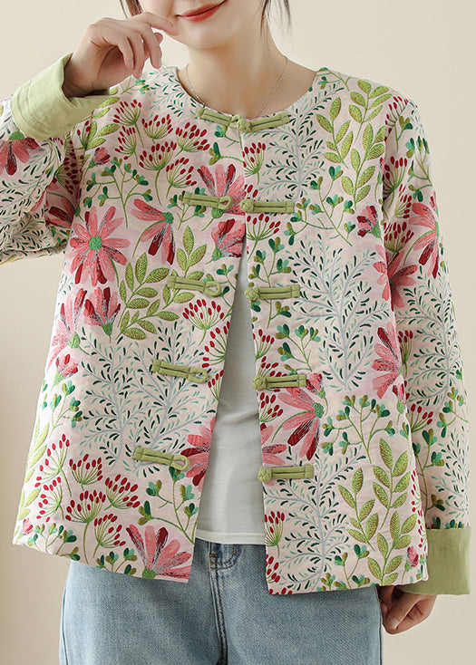 Well Tailored Coat with a Graceful Silhouette