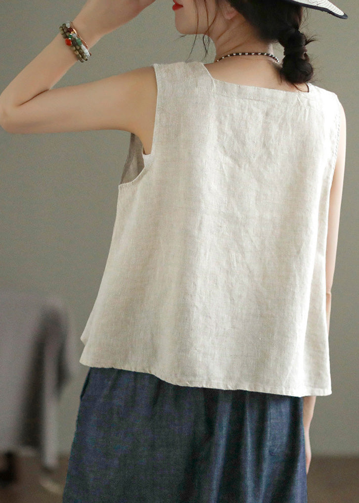 Effortlessly Elegant Top with a Timeless Design