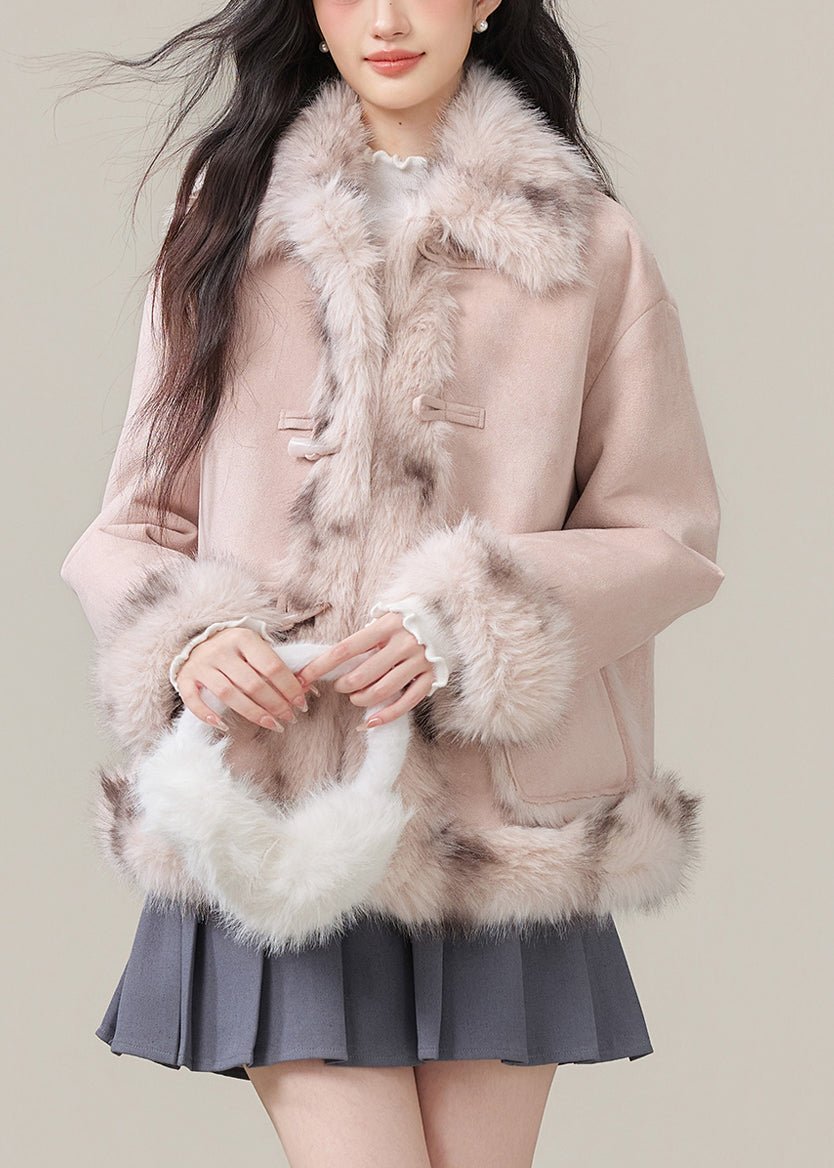 Classic Vintage Coat with a Flattering Fit