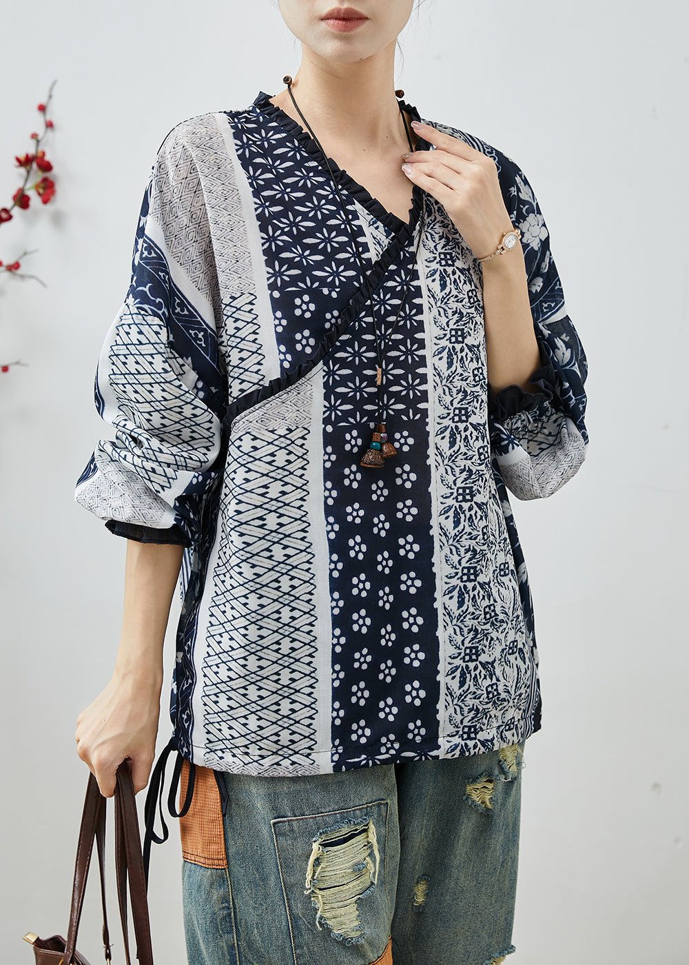 Classic Vintage Blouse with a Flattering Fit