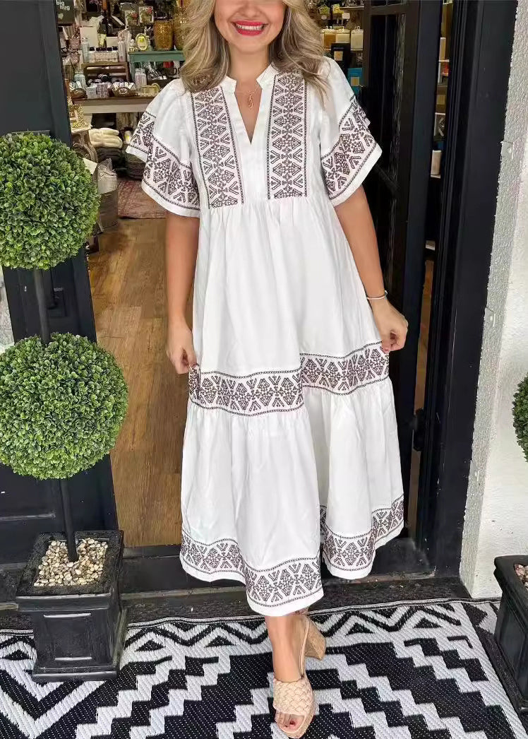 Gracefully Styled Dress for Any Occasion