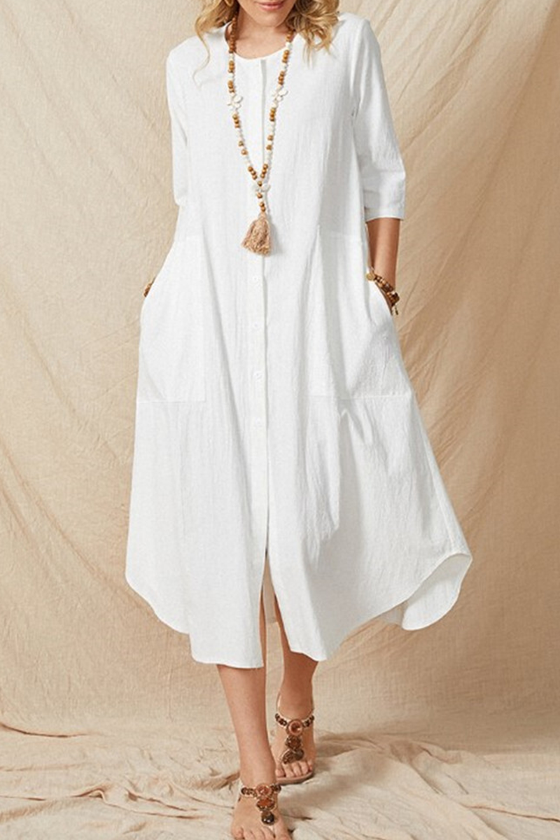 Sophisticated Dress with a Clean Classic Look