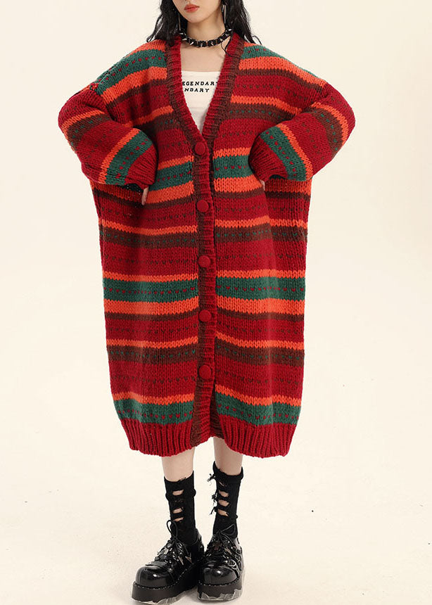 Well Tailored Coat with a Graceful Silhouette