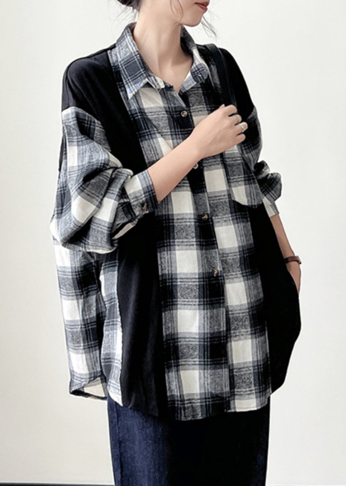 Effortlessly Elegant Shirt with a Timeless Design