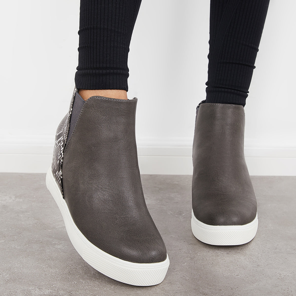 Graceful Orthopedic Sneakers for Modern Look