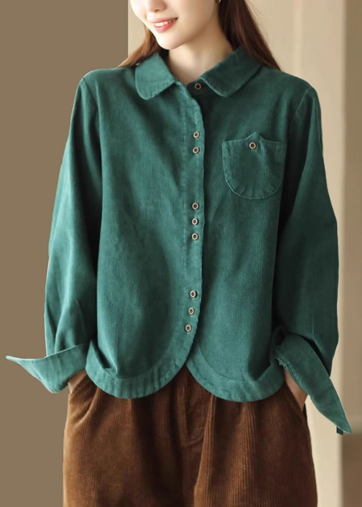 Classic Vintage & Enduringly Stylish Blouse