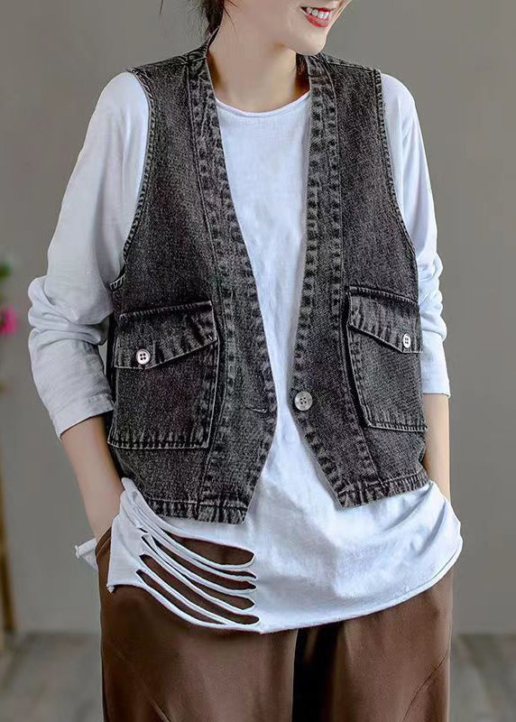 Beautifully Crafted Coat in a Classic Style