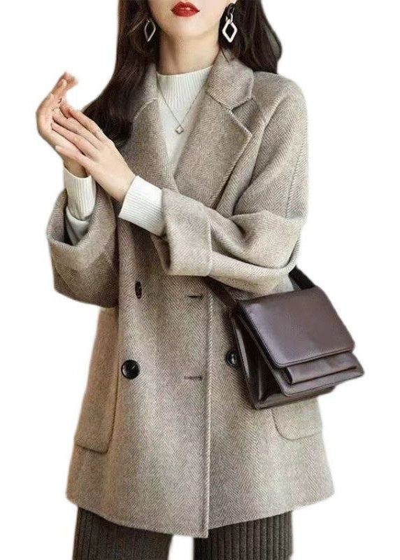 Classic Vintage Coat with a Flattering Fit